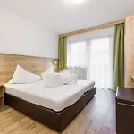 Apart Corona Appartement