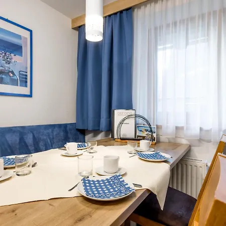 科罗娜公寓式酒店 索尔登