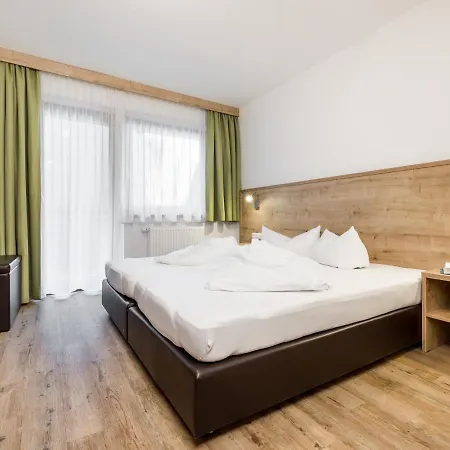 Apartament Apart Corona *