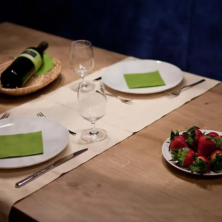 科罗娜公寓式酒店