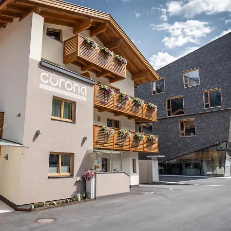 Apart Corona Ζόλντεν