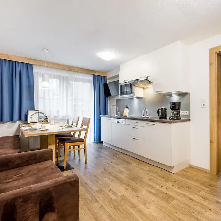 Apartment Apart Corona *