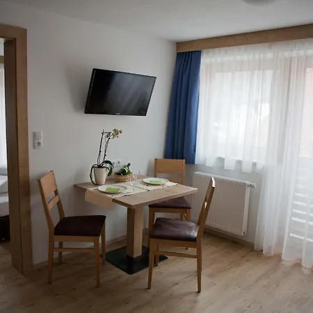 Apartment Apart Corona *